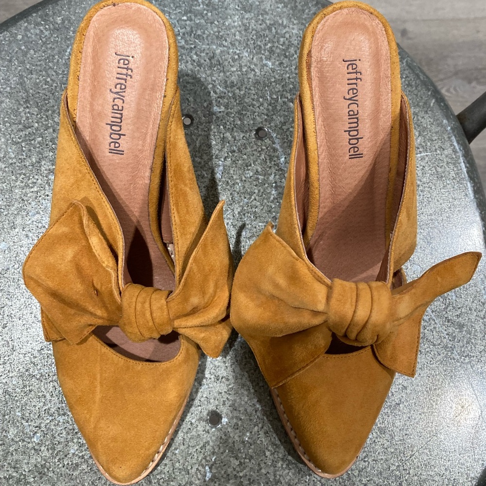 Jeffrey Campbell bow saddle color boot heels